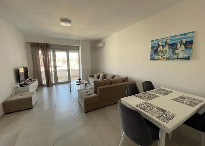 Marin Terrace Sarandë