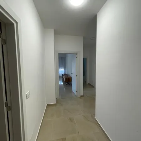 Marin Terrace Apartment