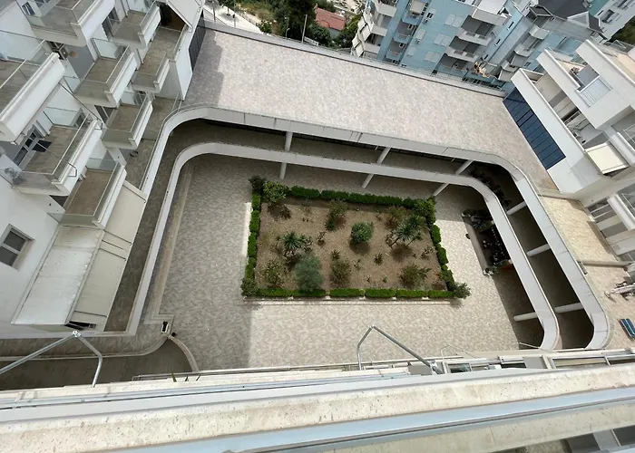 Marin Terrace 公寓 Sarandë