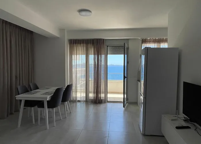 Marin Terrace * Sarandë