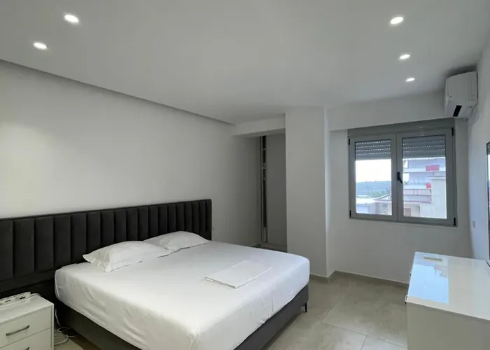 公寓 Marin Terrace *