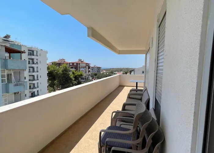 Marin Terrace 公寓